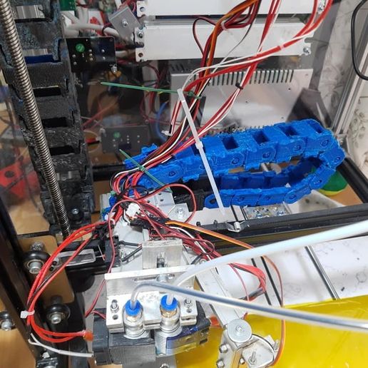 Download STL file Drag Chain Cable management system 10X10mm • Template to 3D print ・ Cults